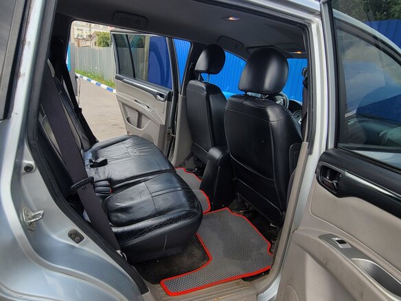 2015 Mitsubishi Pajero Sport II Рестайлинг, серебристый, 1900000 рублей - вид 8