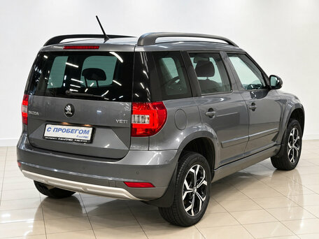 2014 Skoda Yeti I Рестайлинг, серый, 920000 рублей, вид 4