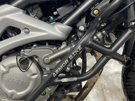 2011 Suzuki SFV 650 Gladius, чёрный, 420000 рублей, вид 4