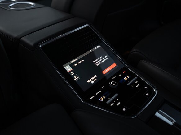 2020 Porsche Panamera Turbo S Executive II Рестайлинг, серый, 13000000 рублей - вид 16