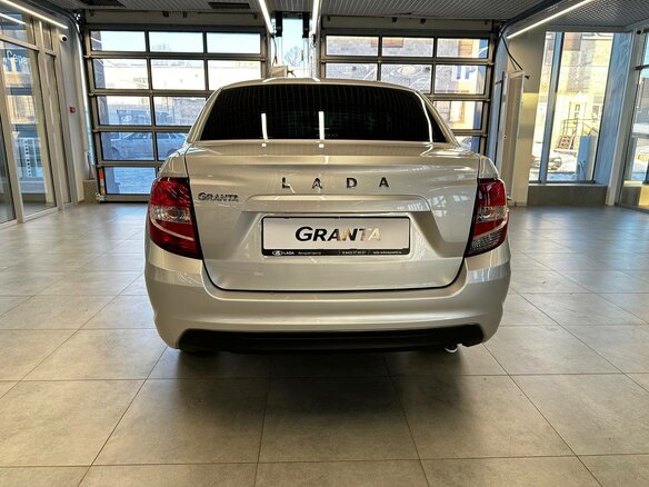 2026 Lada (ВАЗ) Granta I Рестайлинг, серебристый, 1114000 рублей - вид 6