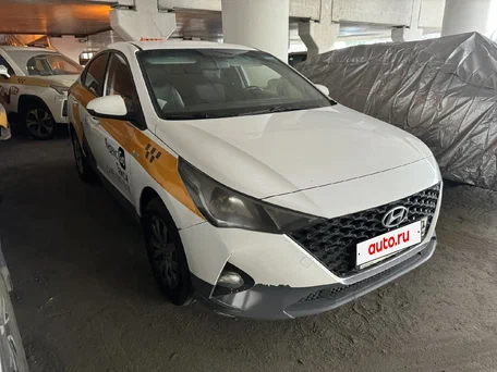 2021 Hyundai Solaris II Рестайлинг, белый, 866800 рублей, вид 1