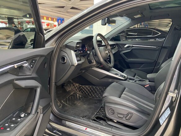 2022 Audi A3 35 TFSI IV (8Y), серый, 3616000 рублей - вид 6