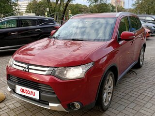 2014 Mitsubishi Outlander III Рестайлинг, красный, 1250000 рублей, вид 1