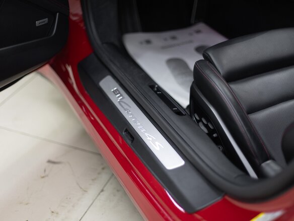 2022 Porsche 911 Carrera 4S VIII (992), красный, 11500000 рублей - вид 25