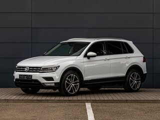 2017 Volkswagen Tiguan II, белый, 2195000 рублей, вид 1