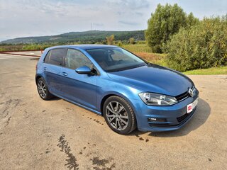 2013 Volkswagen Golf VII, голубой, 1099000 рублей, вид 3