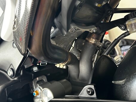 2012 Yamaha YZF-R1, белый, 1200000 рублей, вид 3