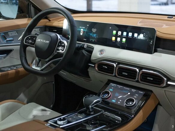 2025 Jetour X70+ I Рестайлинг, чёрный, 3299900 рублей - вид 10