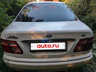2002 Nissan Bluebird Sylphy I (G10), белый, 275000 рублей, вид 3