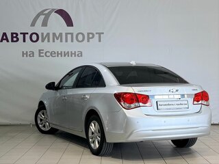 2013 Chevrolet Cruze I Рестайлинг, серебристый, 710000 рублей, вид 4