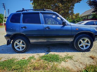 2008 Chevrolet Niva I, серый, 400000 рублей, вид 2