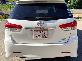 2009 Toyota Wish II, белый, 1355000 рублей, вид 5