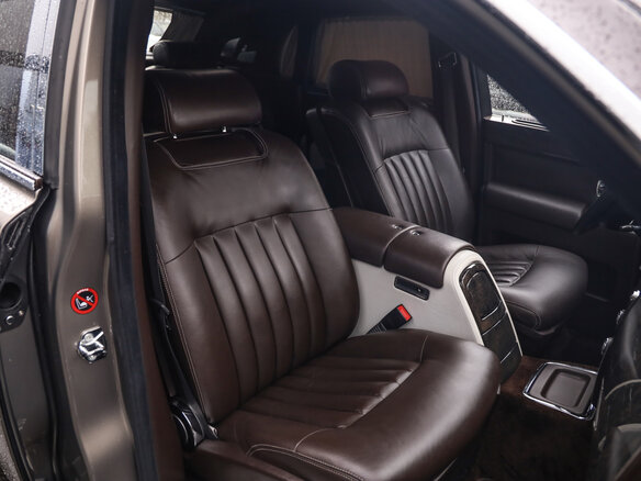 2008 Rolls-Royce Phantom VII, серый, 8775260 рублей - вид 30