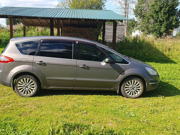2013 Ford S-MAX I Рестайлинг, серый, 950000 рублей - вид 1