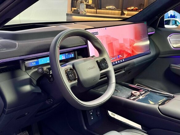 2026 Lynk & Co 900, синий, 7900000 рублей - вид 7
