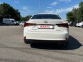 2018 Lexus IS 300 III Рестайлинг, белый, 3750000 рублей - вид 9