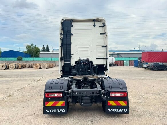 2024 Volvo FH, белый, 15900000 рублей - вид 8