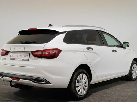 2024 Lada (ВАЗ) Vesta SW I Рестайлинг (NG), белый, 1120000 рублей, вид 5