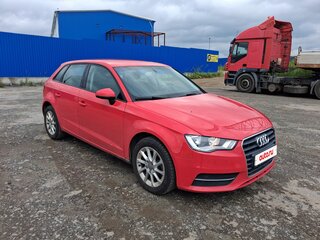 2014 Audi A3 III (8V), красный, 1150000 рублей, вид 3
