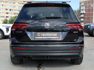2018 Volkswagen Tiguan II, чёрный, 1899000 рублей, вид 5