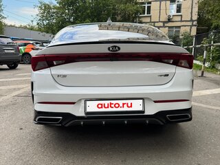 2020 Kia K5 III, белый, 1900000 рублей, вид 3