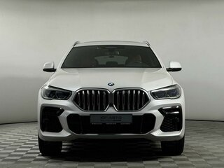 2022 BMW X6 40i III (G06), белый, 8199000 рублей, вид 2