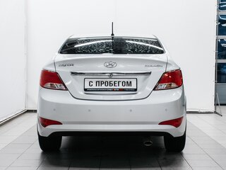 2015 Hyundai Solaris I Рестайлинг, серебристый, 1450000 рублей, вид 4
