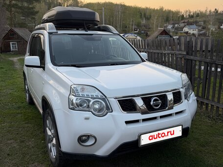 2013 Nissan X-Trail II Рестайлинг, белый, 1400000 рублей, вид 4