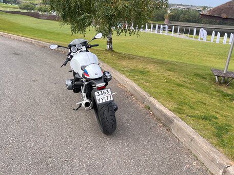 2017 BMW R Nine T Racer, белый, 1190000 рублей, вид 2