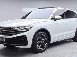 2026 Volkswagen Touareg III Рестайлинг, белый, 10068069 рублей, вид 1