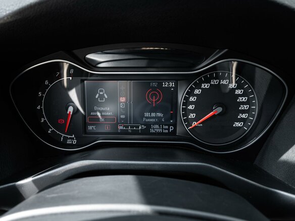 2014 Ford Mondeo IV Рестайлинг, белый, 870000 рублей - вид 21