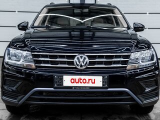2020 Volkswagen Tiguan Allspace II, чёрный, 3350000 рублей, вид 3