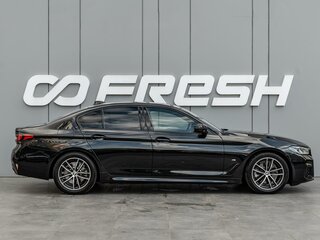 2021 BMW 5 серии 520i VII (G30/G31/G38) Рестайлинг, чёрный, 4090000 рублей, вид 5