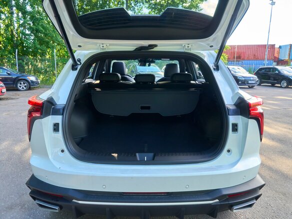 2026 Haval F7x II, белый, 3761100 рублей - вид 19