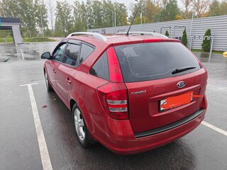 2009 Kia Ceed I, красный, 550000 рублей, вид 3