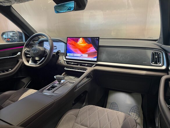 2026 Geely Monjaro I Рестайлинг, чёрный, 4190000 рублей - вид 35
