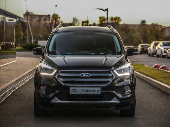 2019 Ford Kuga II Рестайлинг, чёрный, 1759046 рублей - вид 3