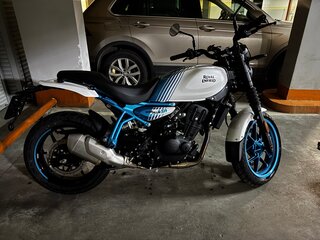 2025 Royal Enfield Guerrilla 450, белый, 540000 рублей, вид 4