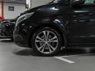 2015 Mercedes-Benz V-Класс Extra Long 250 d экстра длинный III (W447), чёрный, 6000000 рублей, вид 3