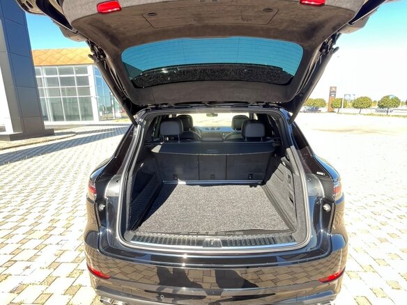 2019 Porsche Cayenne Turbo III, чёрный - вид 12