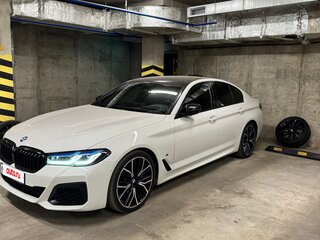 2021 BMW 5 серии 530d xDrive VII (G30/G31/G38) Рестайлинг, белый, 6500000 рублей, вид 2