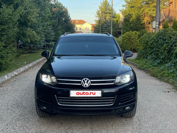 2012 Volkswagen Touareg II, чёрный, 1790000 рублей - вид 1