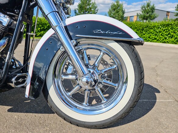 2006 Harley-Davidson Softail Deluxe, белый, 2100000 рублей - вид 16