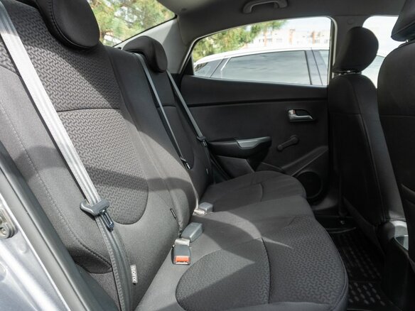 2017 Kia Rio III Рестайлинг, серый, 1070854 рублей - вид 7