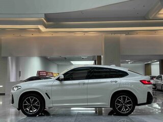 2023 BMW X4 25i II (G02) Рестайлинг, белый, 5400100 рублей, вид 3