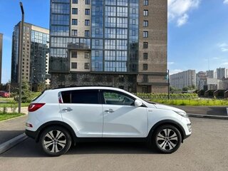2011 Kia Sportage III, белый, 1500000 рублей, вид 2