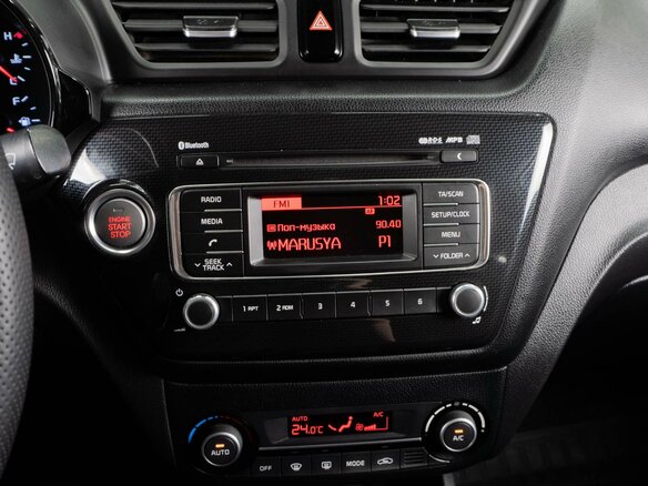 2015 Kia Rio III Рестайлинг, белый, 1170000 рублей - вид 13