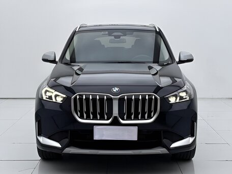 2023 BMW X1 Long 20Li sDrive III (U11/U12), белый, 2890000 рублей, вид 1
