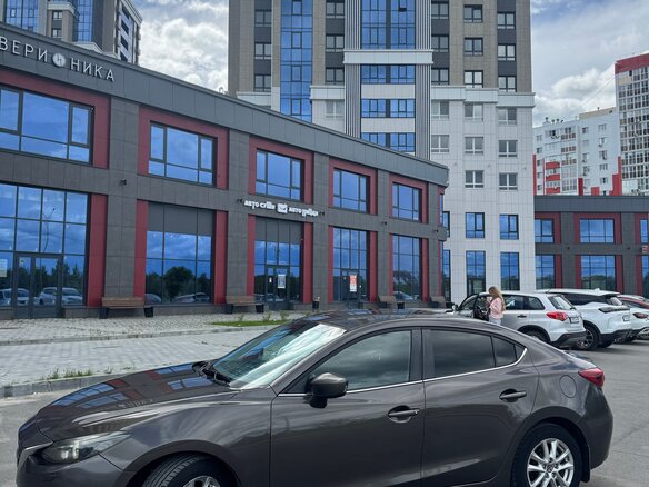 2013 Mazda 3 III (BM), коричневый, 1220000 рублей - вид 1